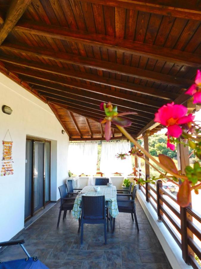 Klisouri Beach Villa Ierissos Exteriör bild