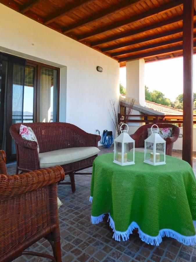 Klisouri Beach Villa Ierissos Exteriör bild