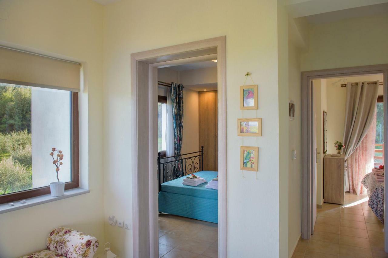 Klisouri Beach Villa Ierissos Exteriör bild